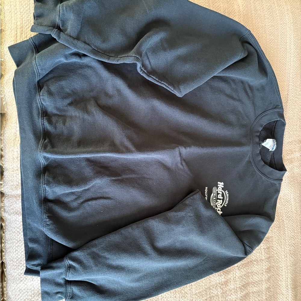 Hard Rock Cafe Gildan Heavy Blend Black Sweatshirt